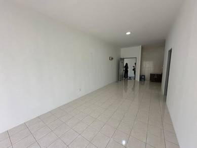 Sri Pertiwi Lodge For Rent - Pine Square