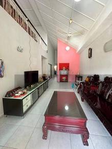 G&G Basic Renovated 1.5 Storey House Bukit Impian @ Taman Impian Emas
