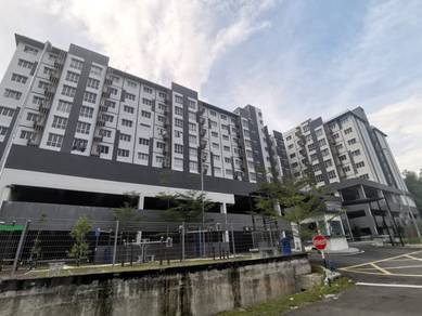 Surian Tropika apartment