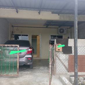 Single Storey Terrace Intermediate, at Taman Sinjok batu 17 Siburan