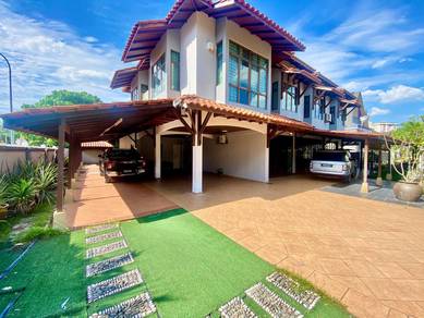 (CORNER LOT) RENOVATED HUGE BUNGALOW 2 Storey Jalan Kent, Kuala Lumpur