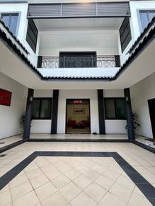Strategic Location, Big Car Porch Detached House @ Tabuan Desa,Kuching