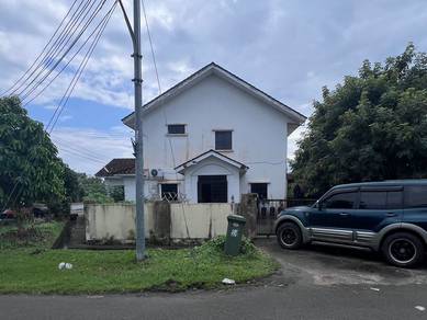 Double Storey Terrace Corner - Permyjaya