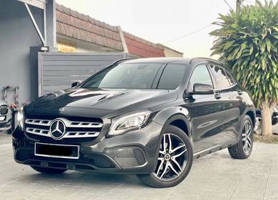 ON THE ROAD 2019 Mercedes Benz GLA 200 WARRANTY