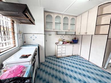 Flat Taman Ungku Tun Aminah-2