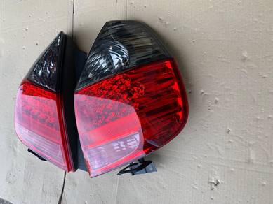 Honda fit jazz gd1 gd3 rear lamp tail lamp