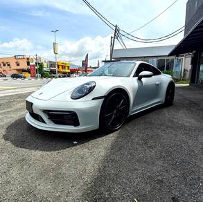 Porsche 911 3.0 CARRERA 4S (A)