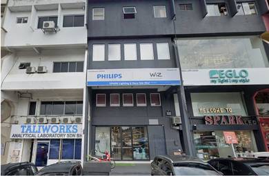 4-Storey Shoplot, ROI 3-4%, 6000qft, Freehold, Damansara Uptown @ PJ