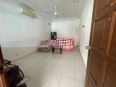 Skudai@Bukit Indah 1Storey Tuas 2ndLink 3B2B South Partially Furnished
