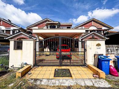 (Murah + Size Besar 20x75) 2 Storey Jalan Platinum Seksyen 7 Shah Alam