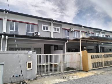12th Miles Semenggoh Double Storey terrace house for Rent @Taman Resid
