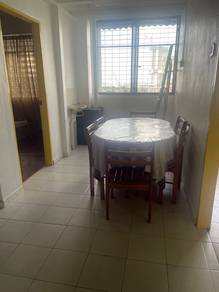 Taman Bukit Jambul (Block H) Partly Furnished 900sf 3-Bedrooms