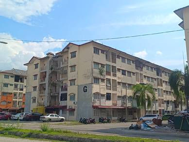 For Sale - Well Maintained 1st Floor Flat at Panorama Lapangan Perdana
