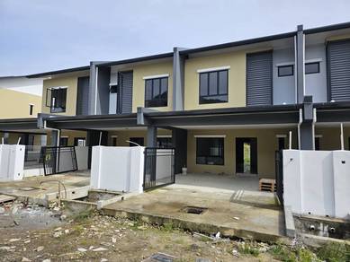 Taman Siniawan 2 Double Storey Terrace Intermediate For Sale