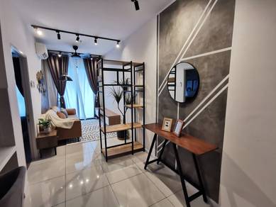 Tulip Residence Persiaran Metafasa, Denai Alam Elmina Lakeside Mall
