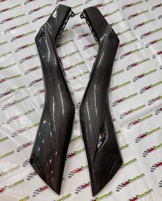 NZ Carbon Side Panel – Yamaha XMAX V1