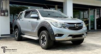 Mazda BT-50 2.2 (M) FL 4X4 Accessories