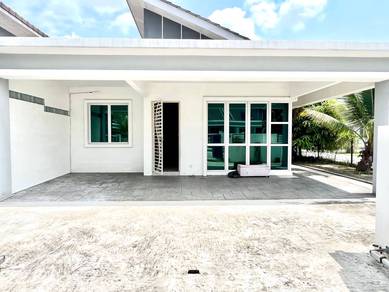 Endlot + Fully SIngle Storey Semi D Taman Desa Salak Pekerti Sepang