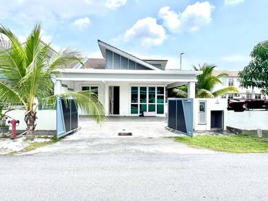 Endlot + Fully SIngle Storey Semi D Taman Desa Salak Pekerti Sepang