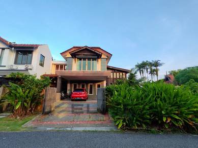 Corner Lot Renovated Semi-D Double Storey House @ Impian Emas For Sale