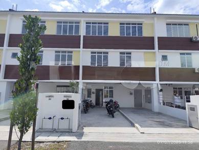 cheap below market townhouse saujana perdana sungai buloh