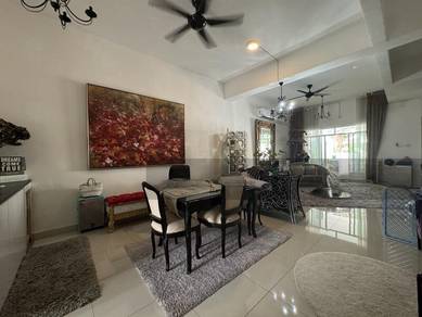 20x80 3 Storey Terrace @Taman Sutera, Bandar Tun Hussein Onn