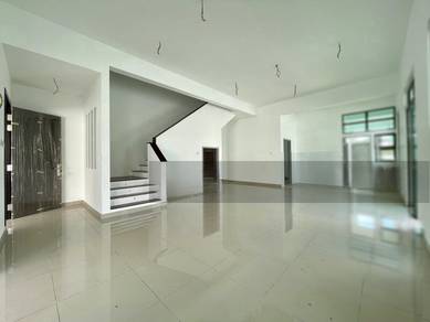 Brand New. Corner 2 Storey Terrace @ Legasi 4, Bandar Kinrara 8
