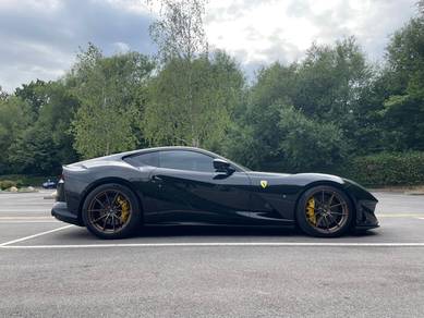 READY STOCK 2020 Ferrari 812 6.5L SUPERFAST NEGO