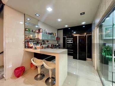 3 Storey Semi-D @ The Peak Bukit Prima, Cheras