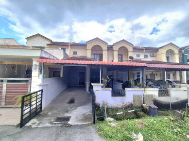 Double Storey House Intermediate Unit Bandar Springhill, Port Dickson