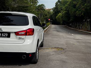 Mitsubishi ASX 2.0 2WD FACELIFT (A) FULL LOAN