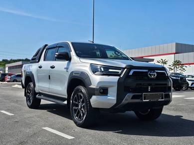 Toyota HILUX 2.8 ROGUE (A) Mileage 3600km!