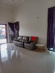 Senai Utama Single storey Semi d