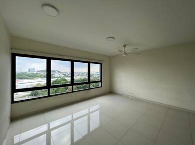 Corner unit, nice price, good condition, easy access to federal hway
