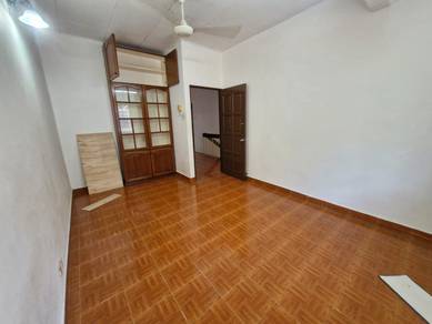 2 Storey Super-Link Terrace ,Happy Garden ,Old Klang Road for sale