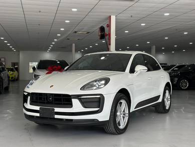 Porsche MACAN 2.0 13K MILEAGE 5A GLASS ROOF