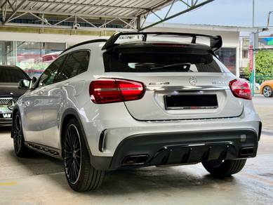 Mercedes Benz GLA45 AMG 4MATIC C&C F/Service