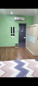Gorgeous Aircond Largest Master Room,SERI PUTERI CONDO,1Min CHERAS LRT
