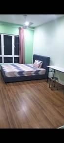 Gorgeous Aircond Largest Master Room,SERI PUTERI CONDO,1Min CHERAS LRT