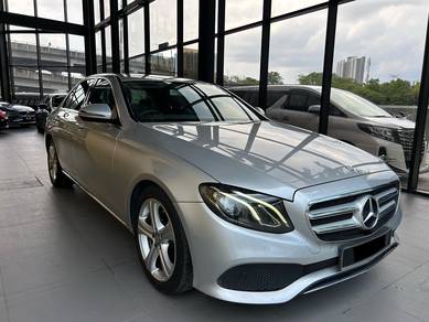 Mercedes Benz E200 AVANTGARDE  W213 2.0 (A)