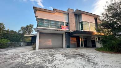 Semenyih CORNER 1.5 STY Factory Warehouse Hi Tech Industry Park 14K SF