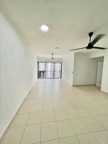 High Floor with very near carpark at Seri Kasturi Setia Alam for Sale