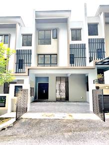 [ NEW HOUSE ] 3 Storey, Nassim Height,Ukay Bistari, Ampang