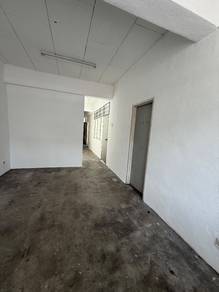 Main Road Lintang Angsana_Pbb Cimb Bank_Ideal for Fitness Education
