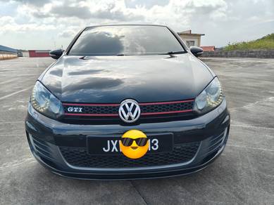 Volkswagen GOLF 2.0 R (A)