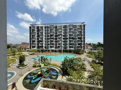 Low density/ Cheap/ d‘Ryx condo/ sunny hill area/ level 2/ nice view