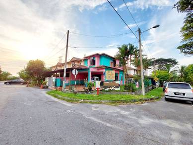 Corner Lot Double Storey Terrace at Seksyen 8, Bandar Baru Bangi