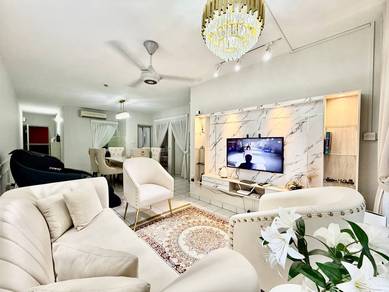 PALING MURAH+RENOVATED CANTIK🔥 Flora Damansara Apartment, Damansara