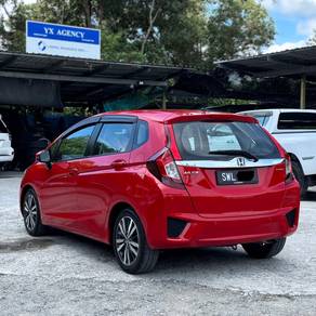 Honda JAZZ 1.5 V (A)