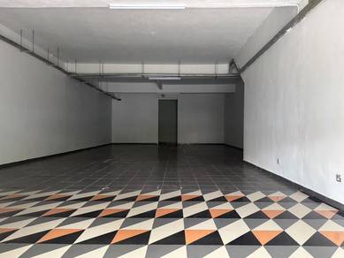 Ground & First floor together at Lrg Datuk Sulaiman 7 TTDI
